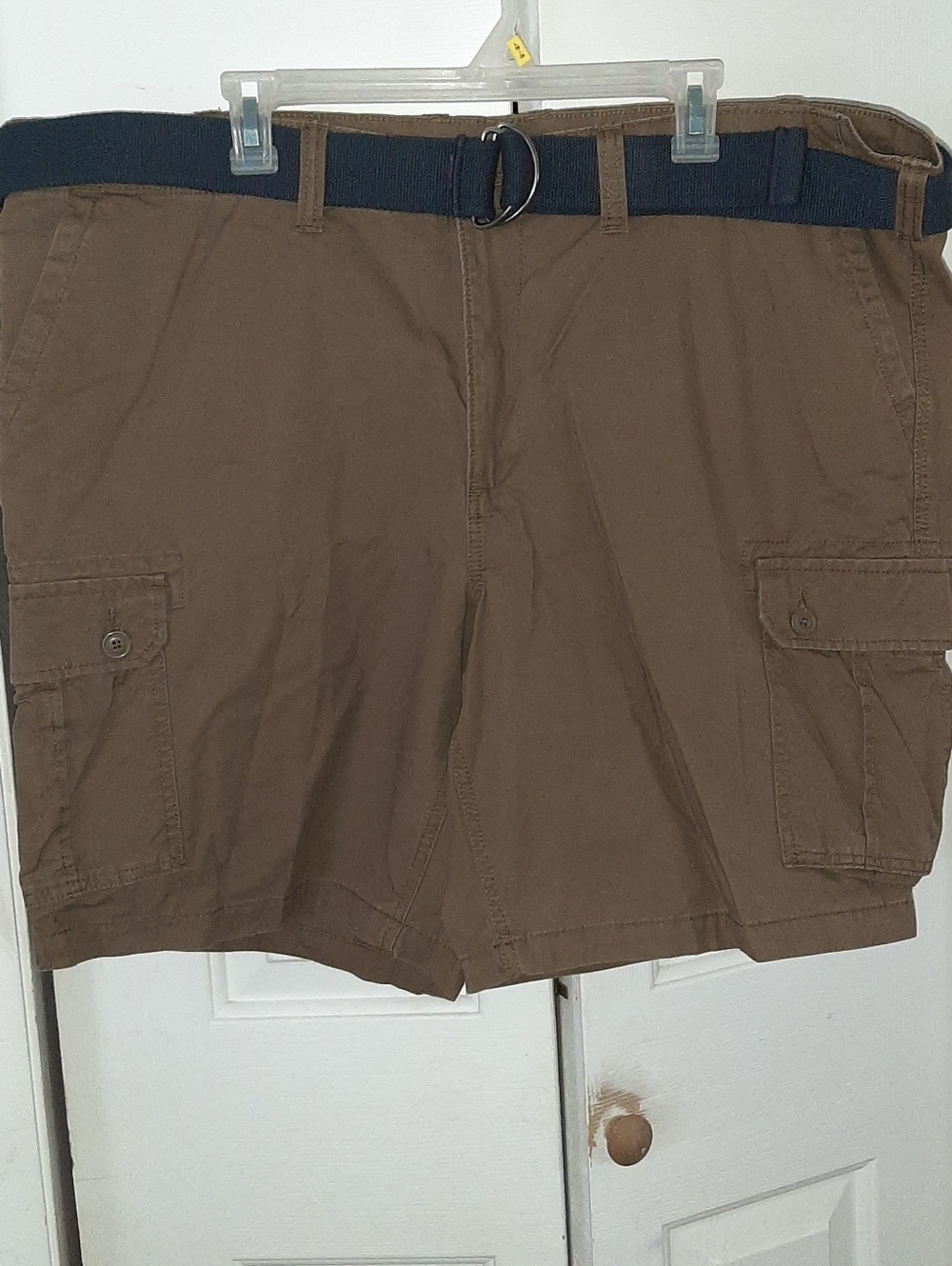 Sonoma Goods For Life Men's Cargo Shorts with Web  Belt Size 46 Brown